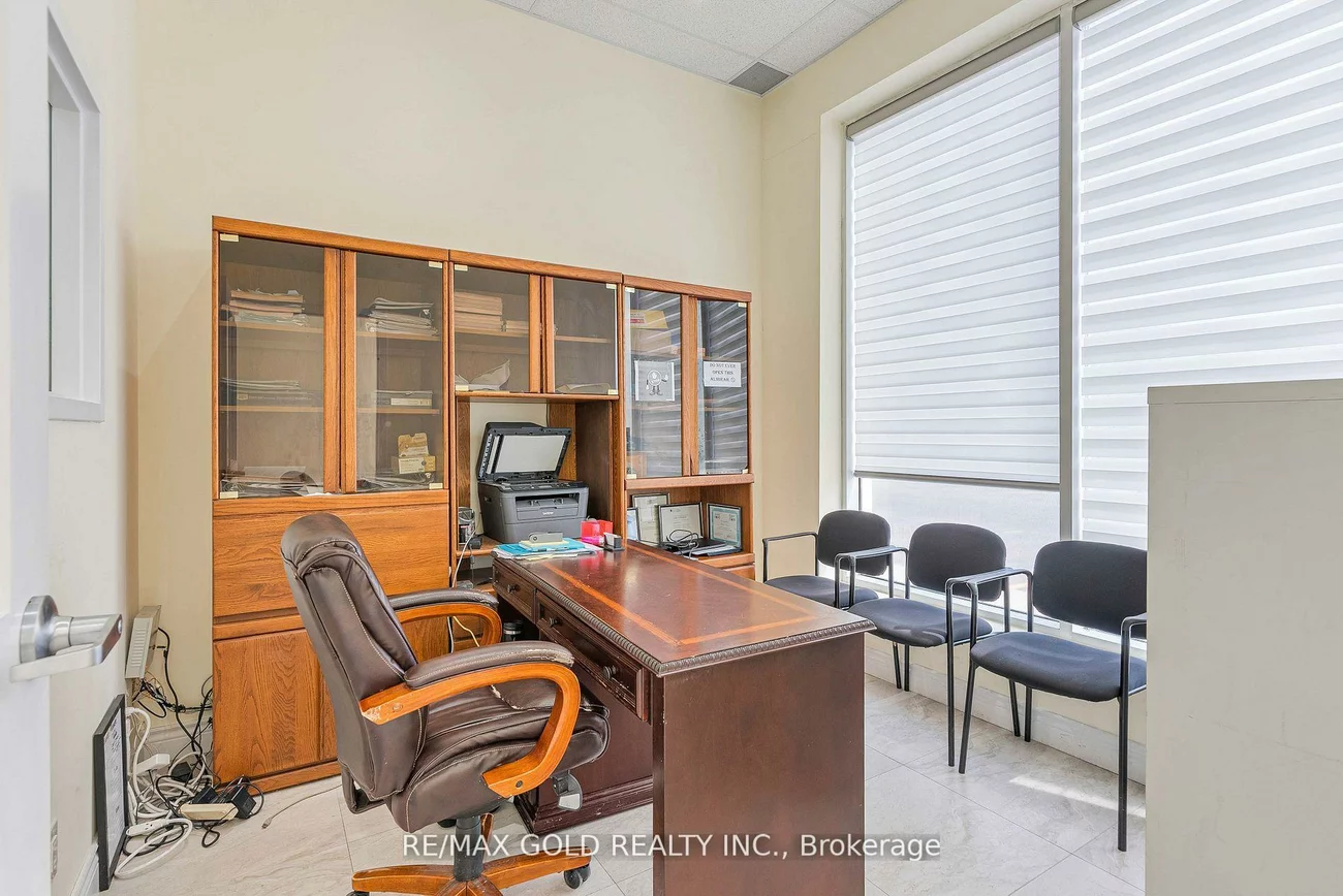 2710, North Park, Bramalea North Industrial, Brampton