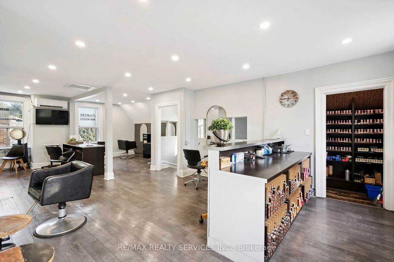 127, Queen, Downtown Brampton, Brampton