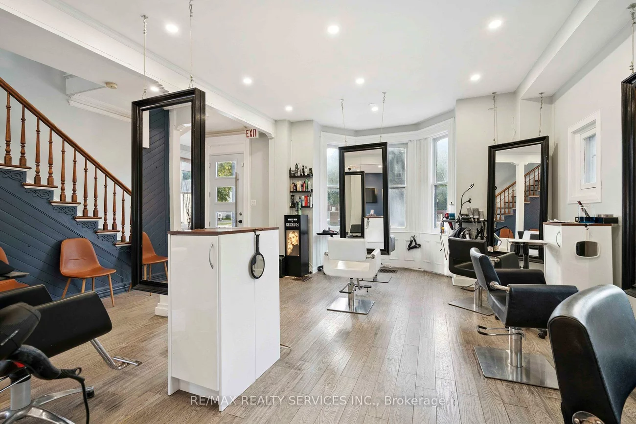 127, Queen, Downtown Brampton, Brampton