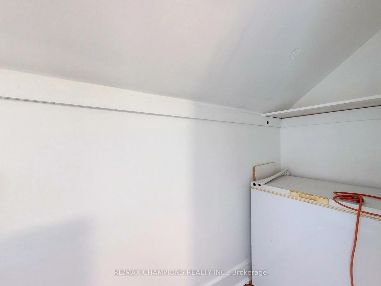 219, Queen, Downtown Brampton, Brampton