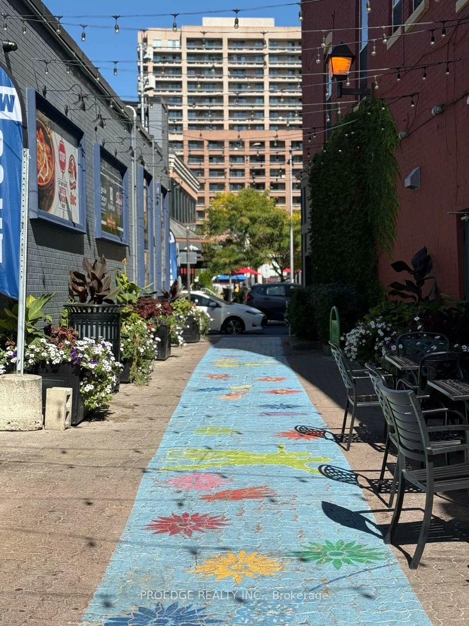 27, Main, Downtown Brampton, Brampton