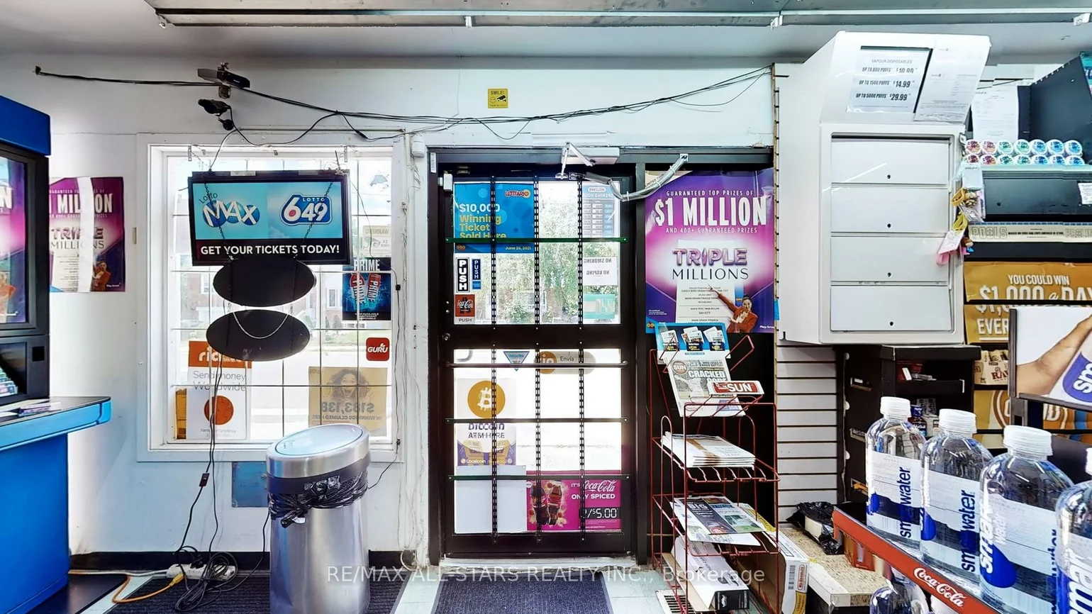 88, Elliott, Downtown Brampton, Brampton