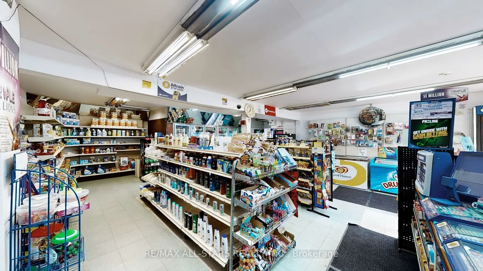 88, Elliott, Downtown Brampton, Brampton