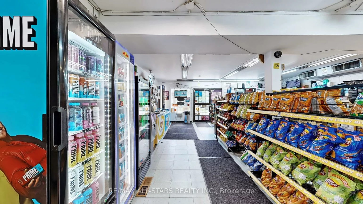 88, Elliott, Downtown Brampton, Brampton