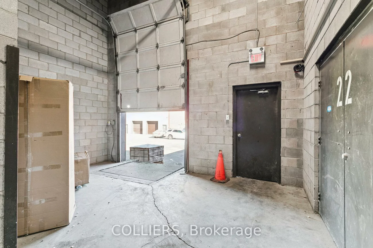 2074, Steeles, Bram West, Brampton