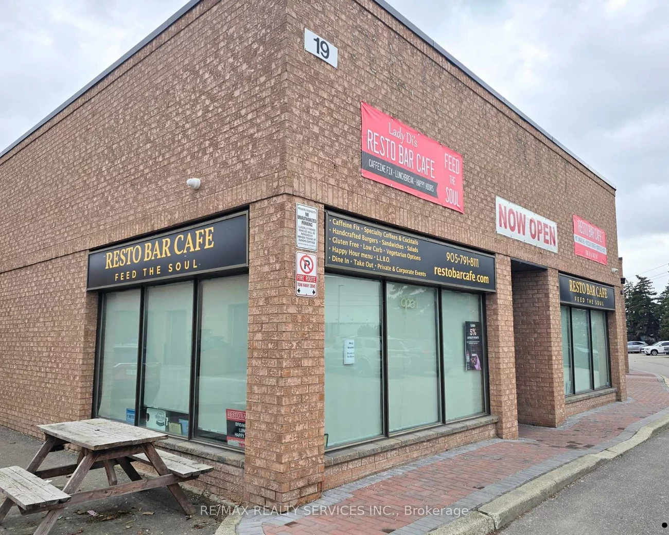 19, Kenview, Parkway Belt Industrial Area, Brampton