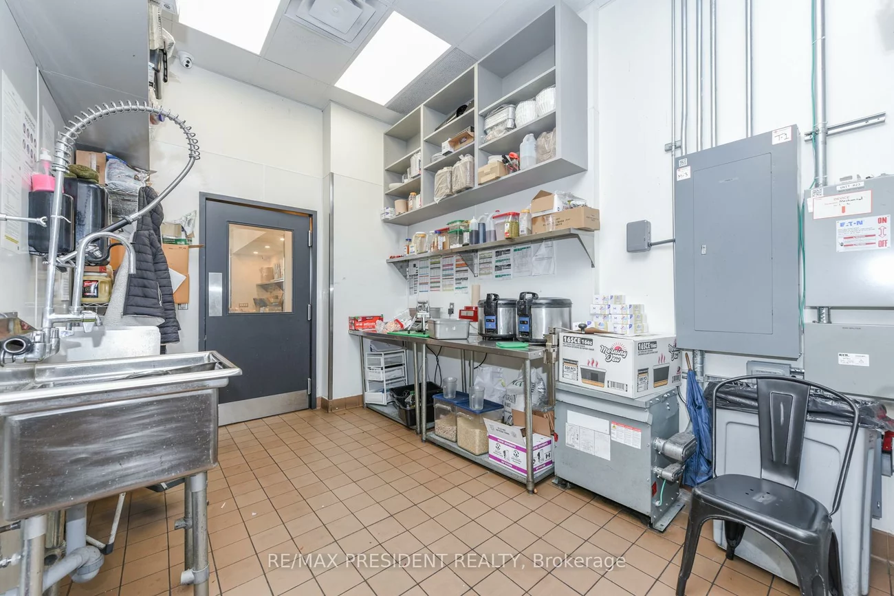 10048, Mclaughlin, Fletcher's Meadow, Brampton