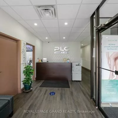 30, Melanie, Steeles Industrial, Brampton