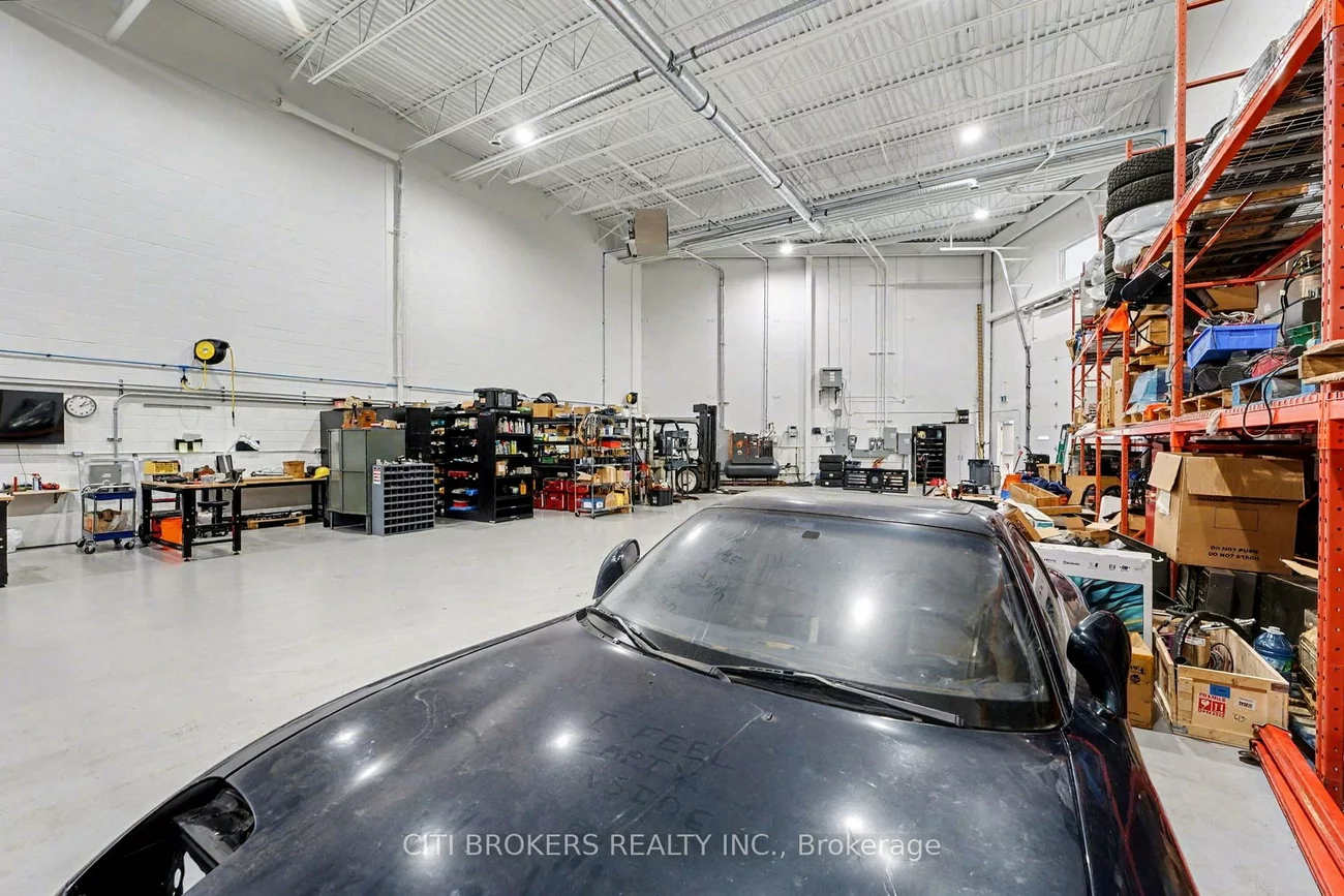 20, Lightbeam, Bram West, Brampton