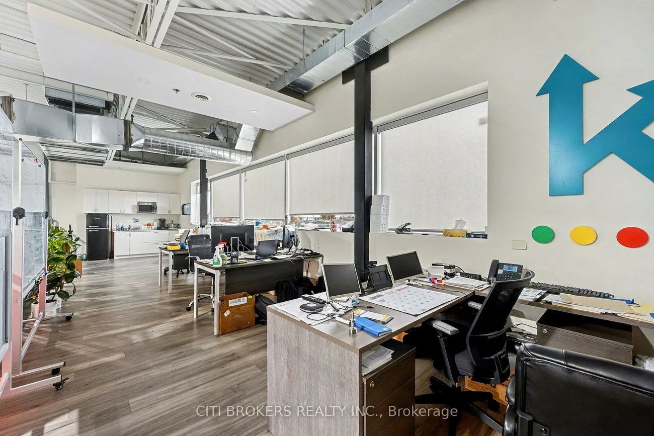 20, Lightbeam, Bram West, Brampton