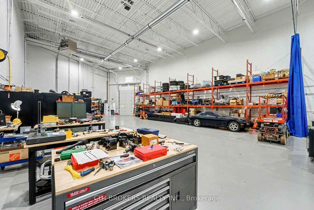 20, Lightbeam, Bram West, Brampton