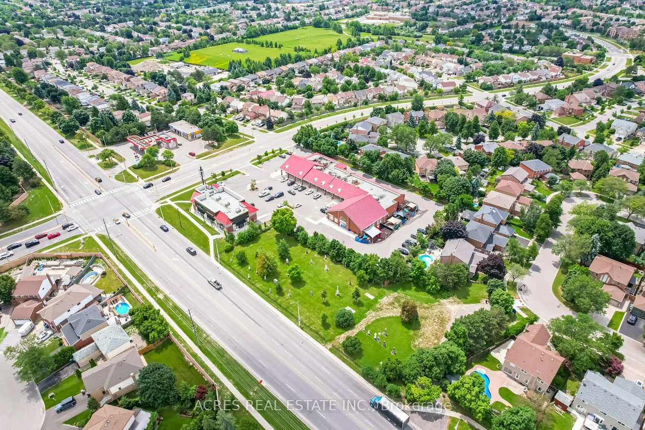 860, North Park, Westgate, Brampton