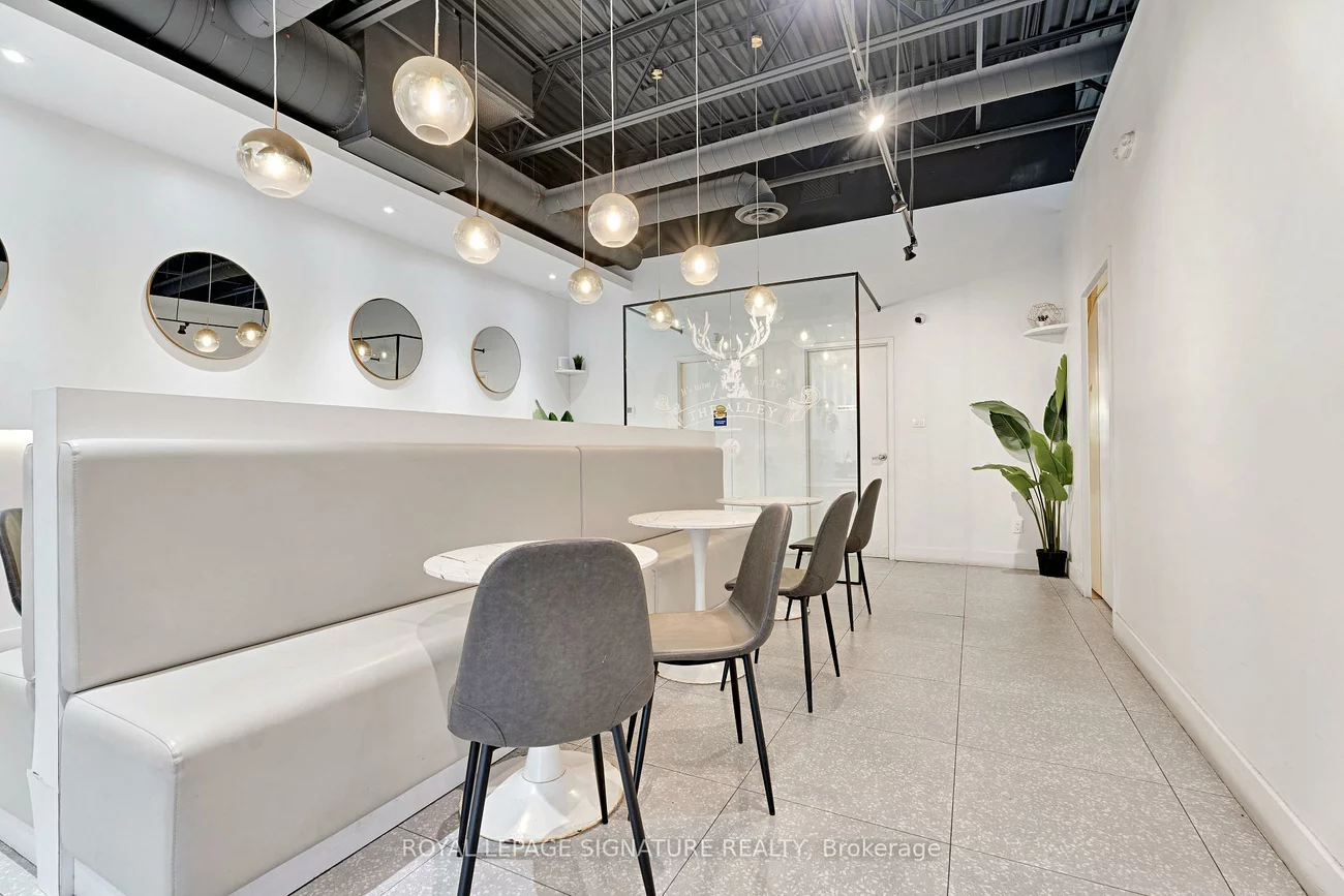 10025, Hurontario, Heart Lake West, Brampton