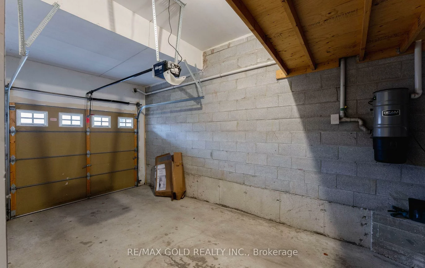 45, Seachart, Brampton East, Brampton