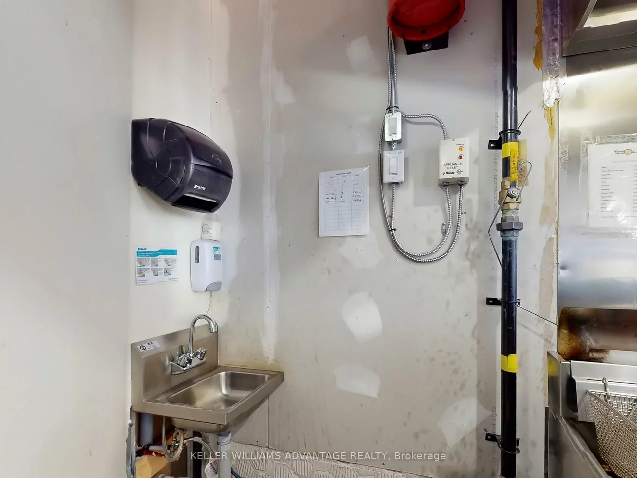 95, Cottrelle, Gore Industrial North, Brampton