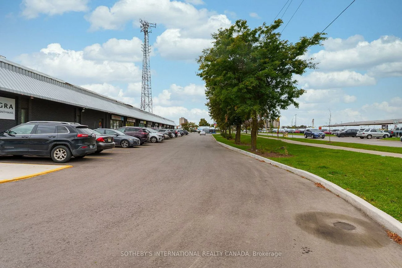 289, Rutherford, Brampton East Industrial, Brampton