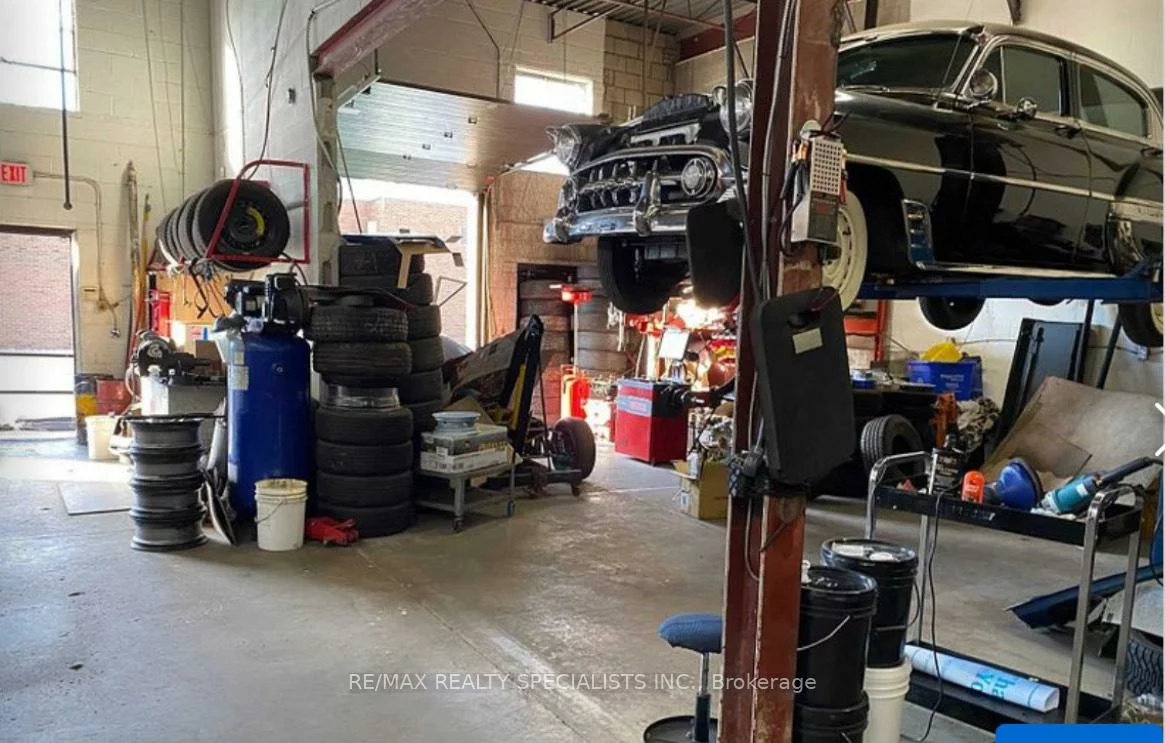 6, Bramsteele, Brampton East Industrial, Brampton