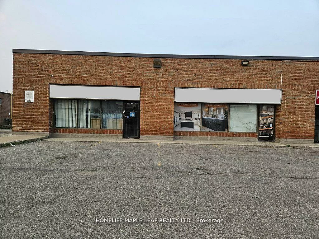 8, Strathern, Steeles Industrial, Brampton