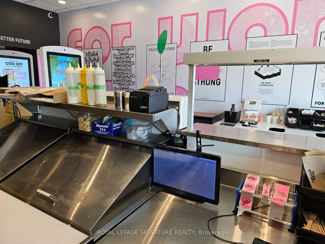 9055, Airport, Airport Road/ Highway 7 Business Centre, Brampton