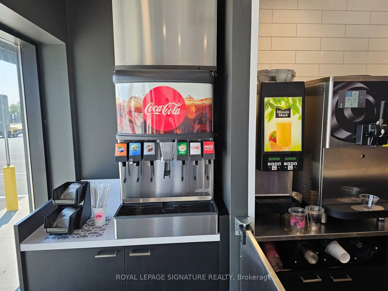 9055, Airport, Airport Road/ Highway 7 Business Centre, Brampton