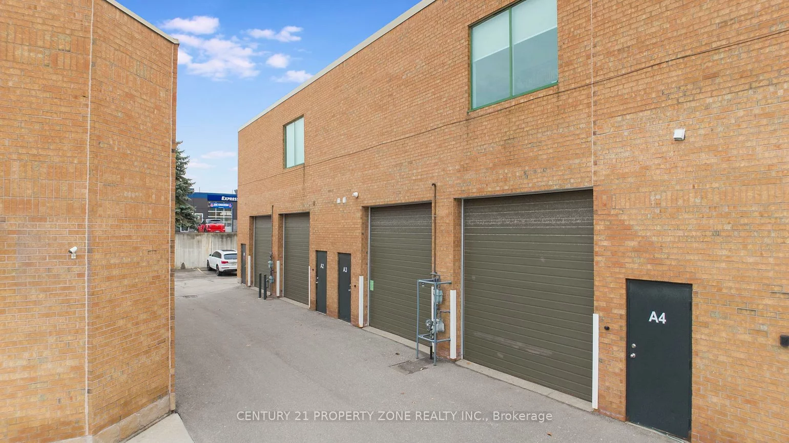 8, Automatic, Gore Industrial North, Brampton