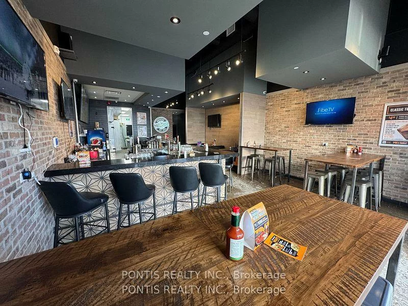 148, West, Queen Street Corridor, Brampton