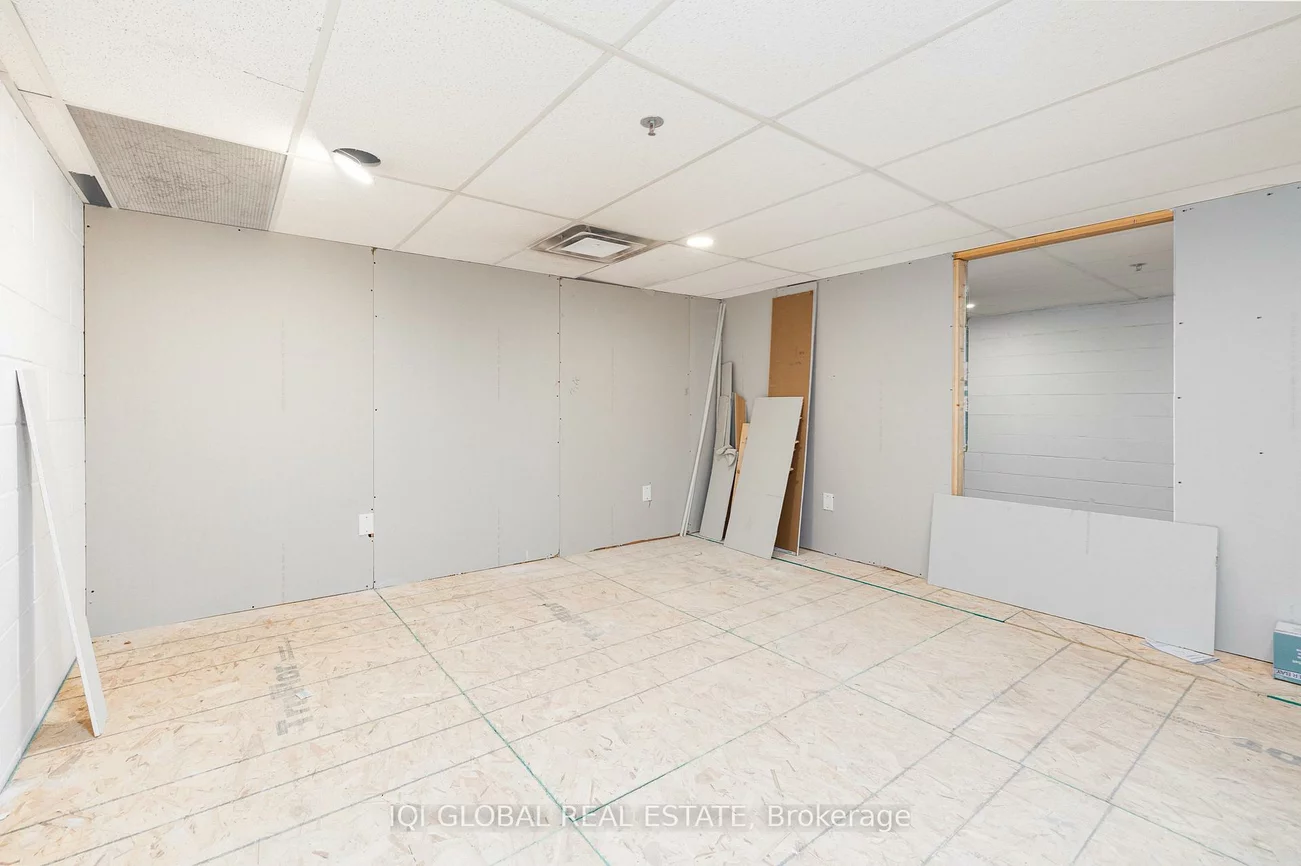 4, Alfred Kuehne, Steeles Industrial, Brampton