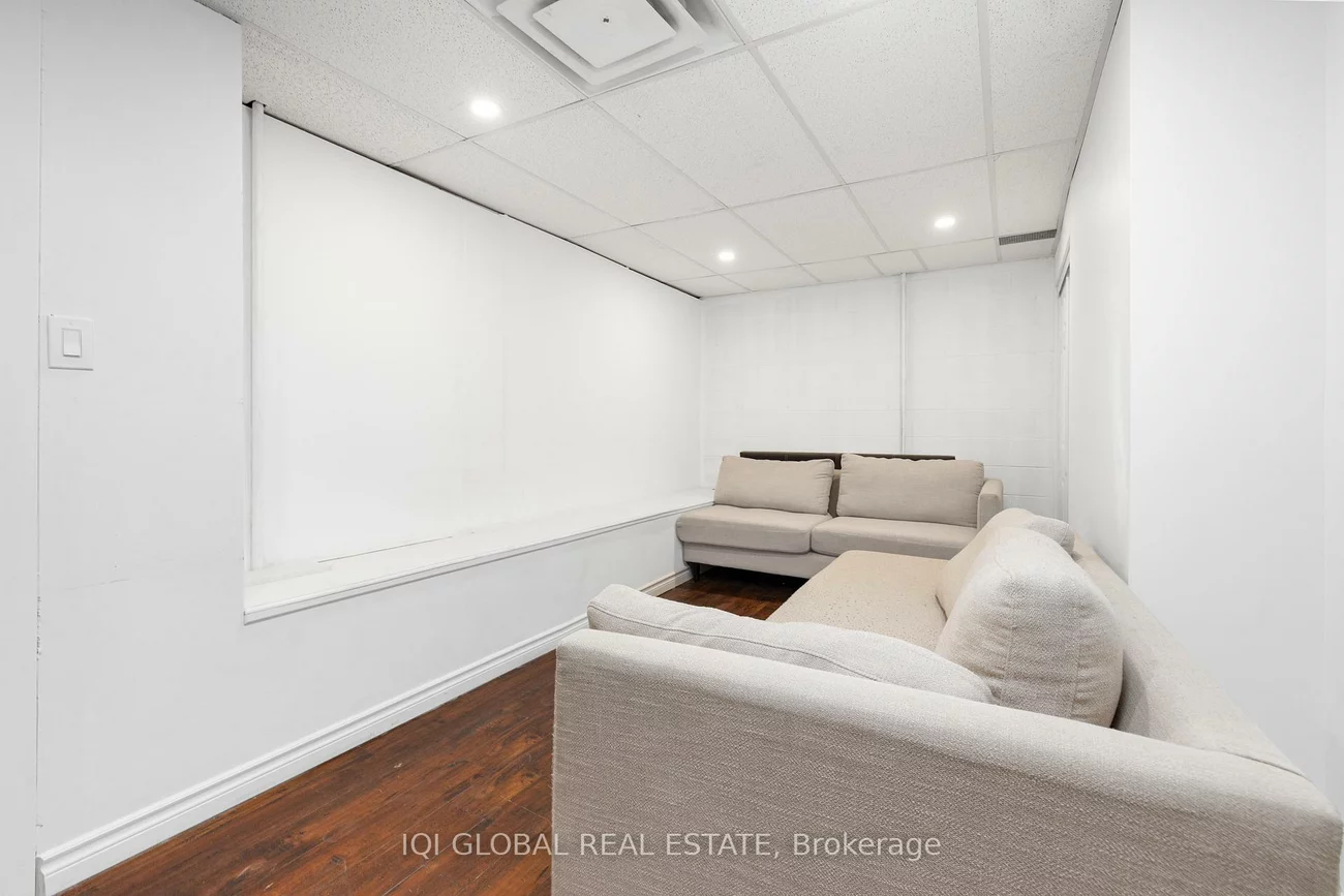 4, Alfred Kuehne, Steeles Industrial, Brampton