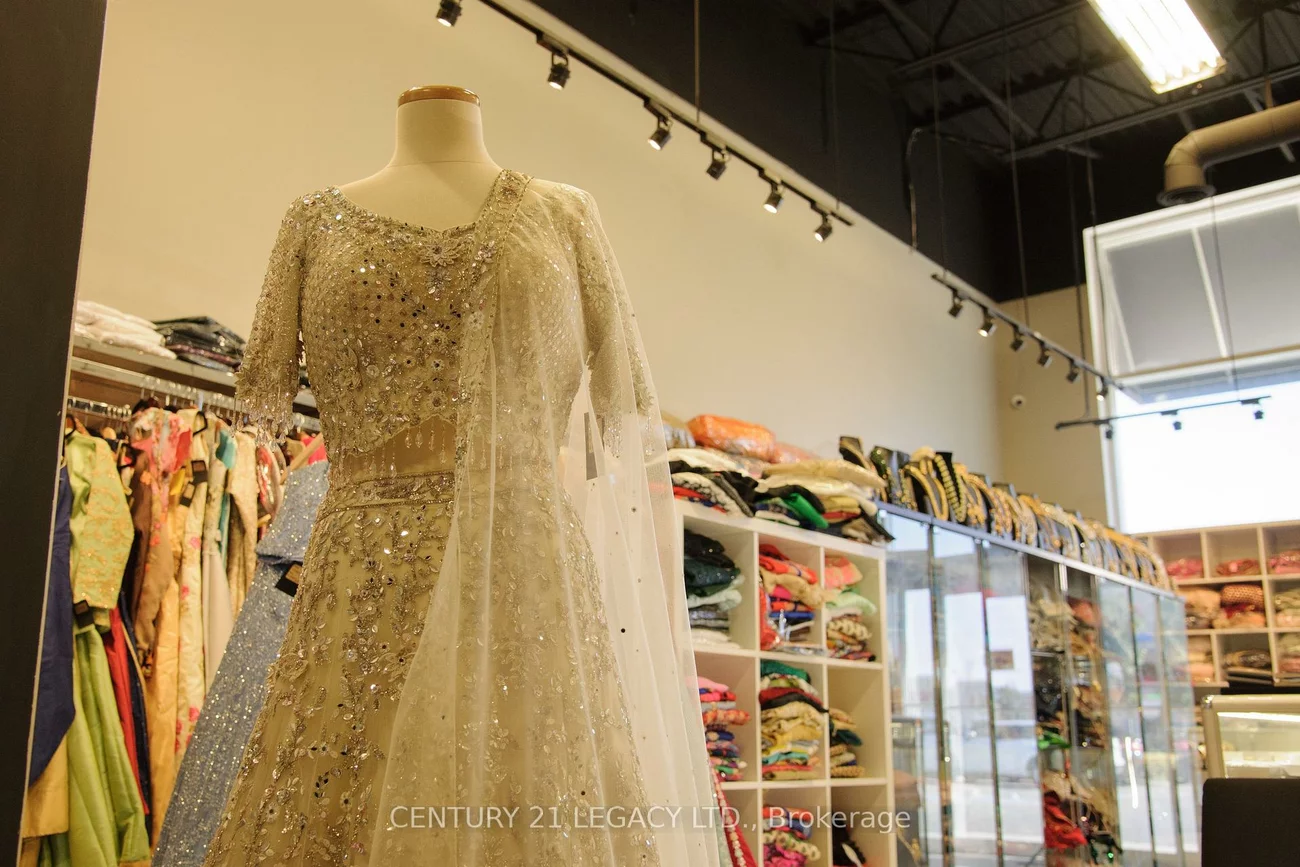 30, Maritime Ontario, Airport Road/ Highway 7 Business Centre, Brampton