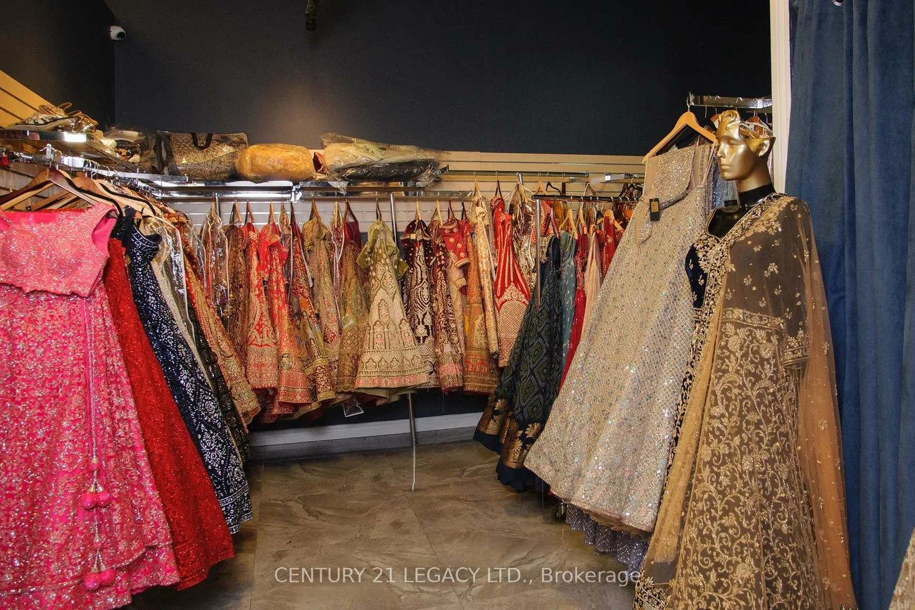 30, Maritime Ontario, Airport Road/ Highway 7 Business Centre, Brampton