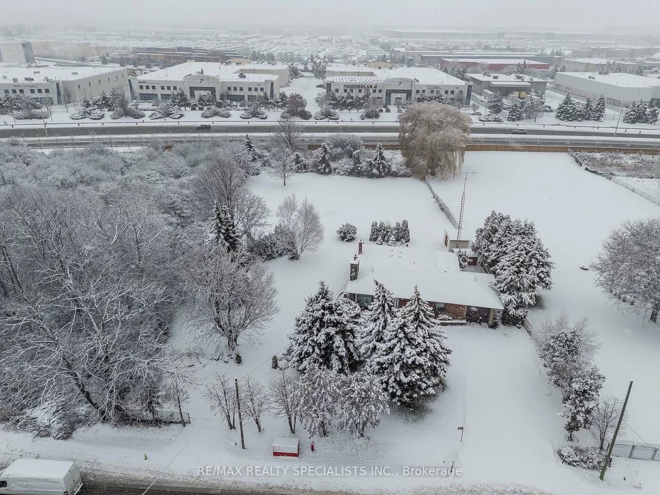 9186, Goreway, Goreway Drive Corridor, Brampton