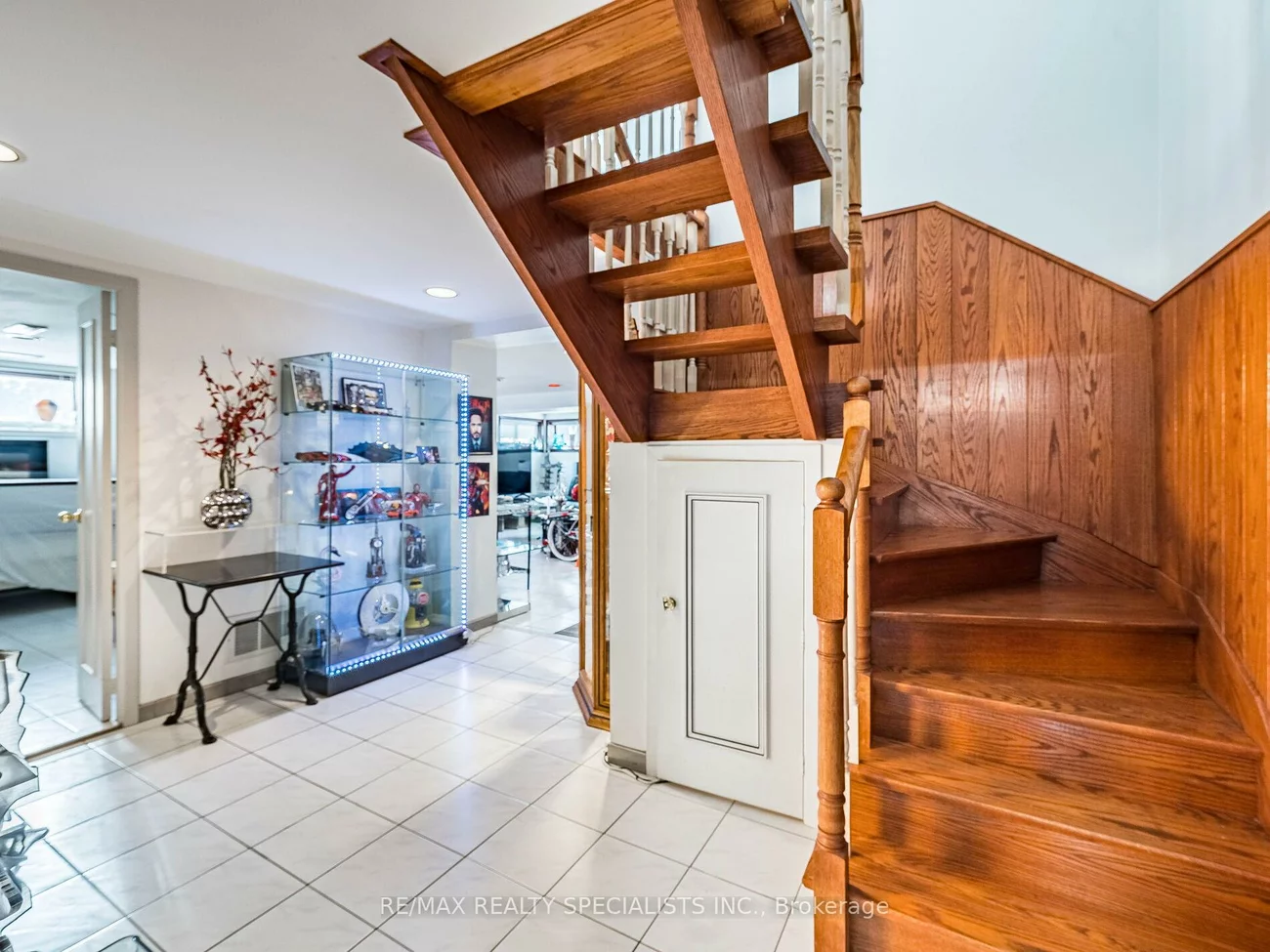 9186, Goreway, Goreway Drive Corridor, Brampton