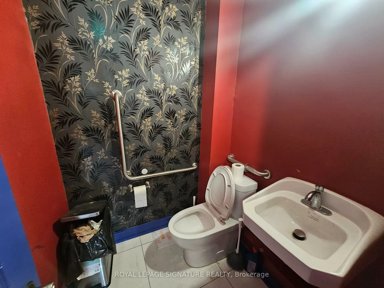 244, Queen, Queen Street Corridor, Brampton