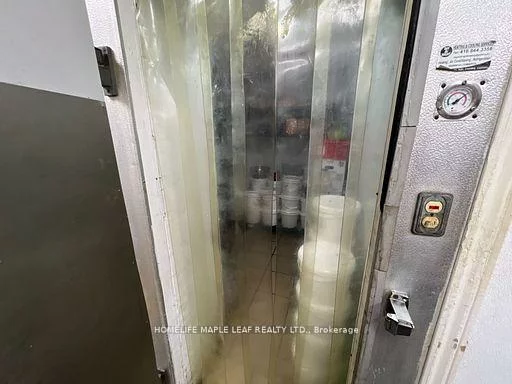 168, Kennedy, Brampton East Industrial, Brampton