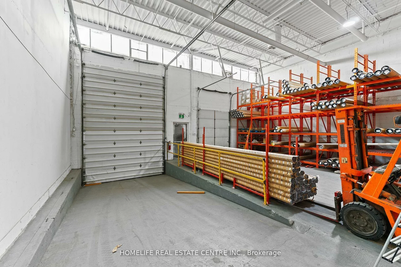 286, Rutherford, Brampton East Industrial, Brampton