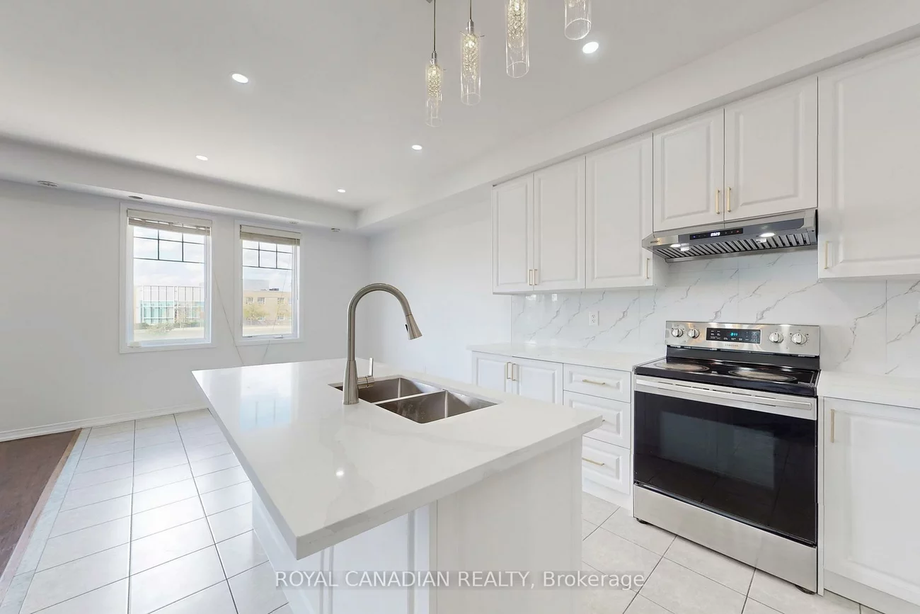 54, Chesterwood, Credit Valley, Brampton