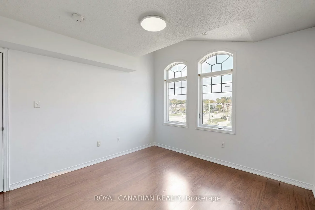 54, Chesterwood, Credit Valley, Brampton