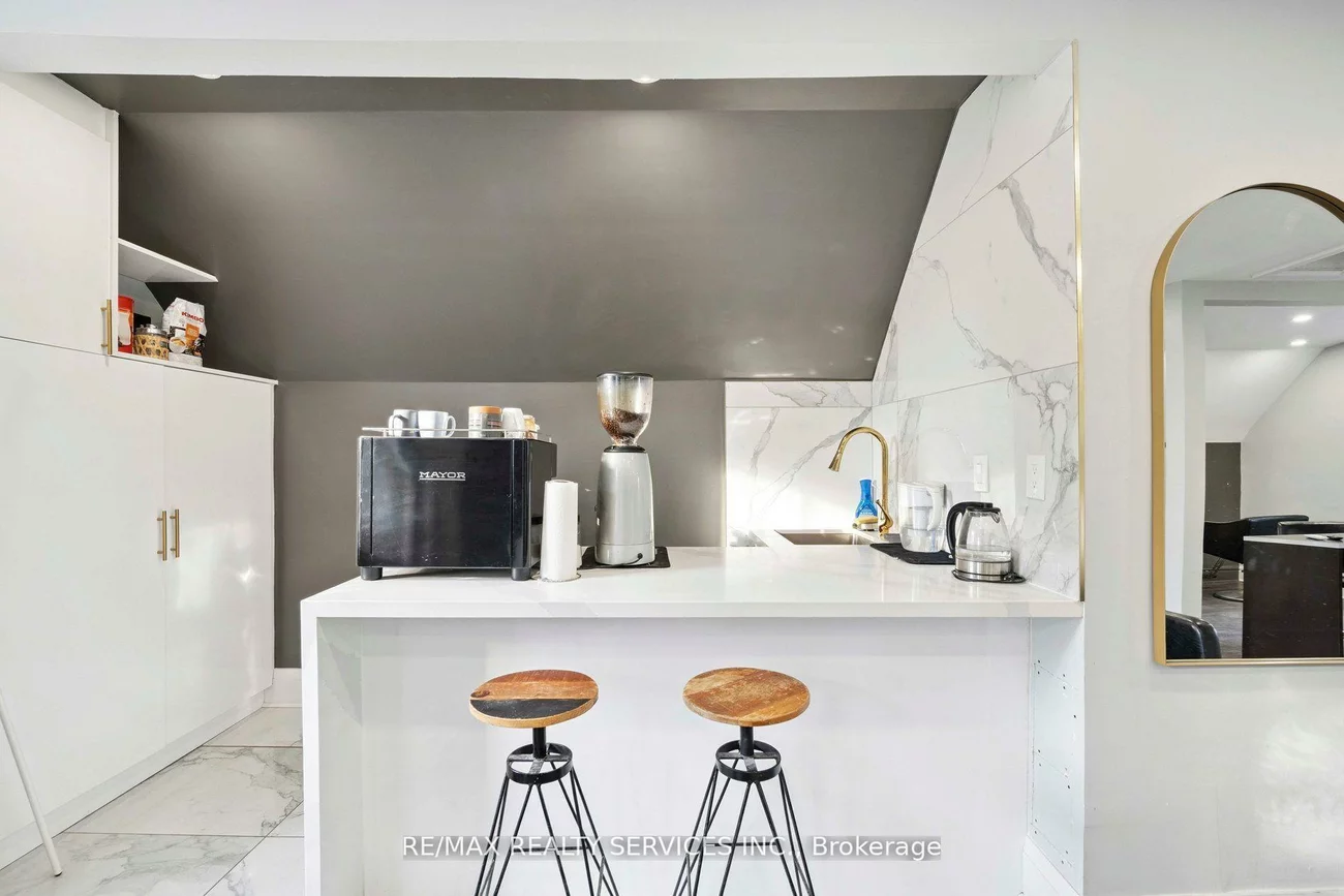 127, Queen, Downtown Brampton, Brampton