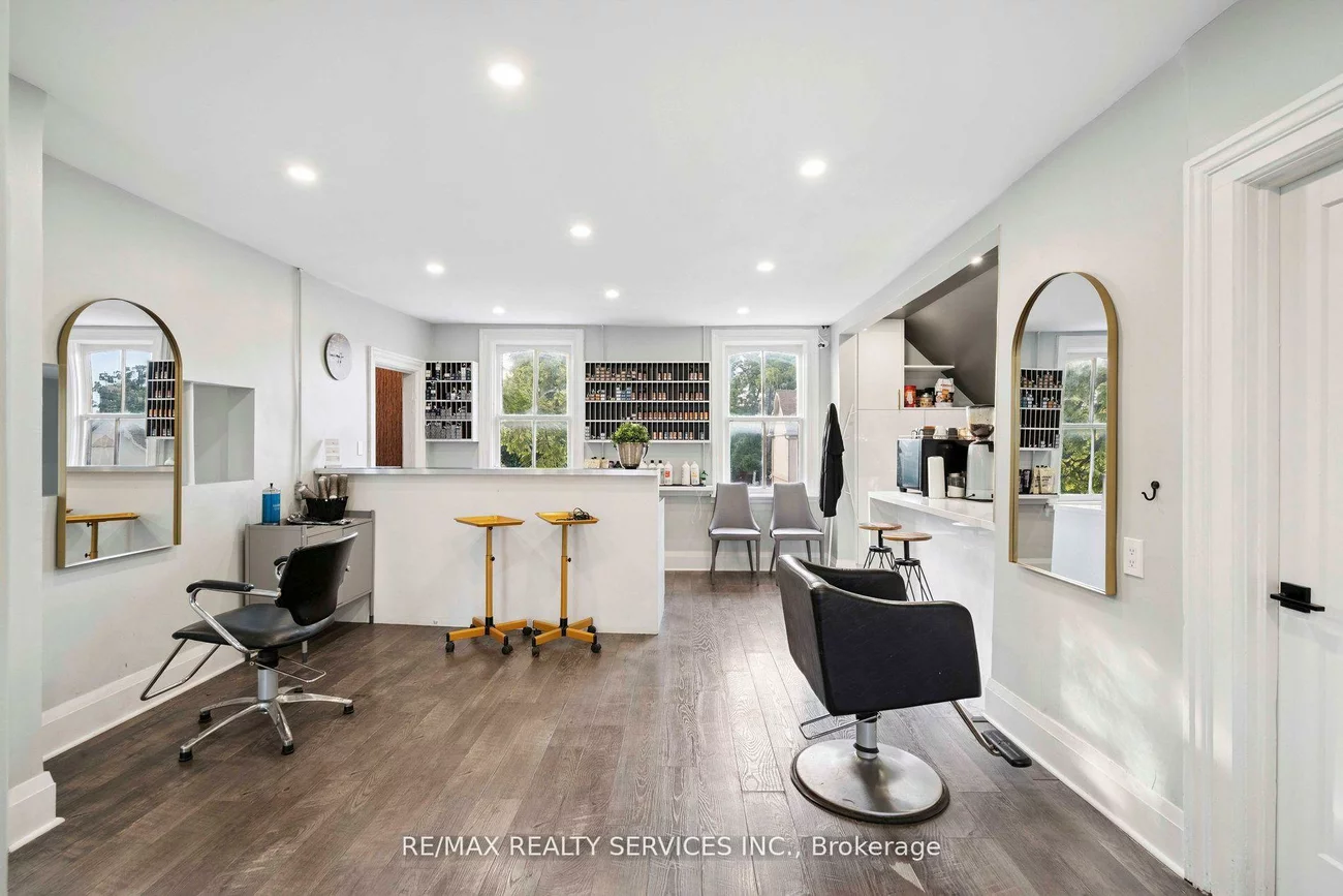 127, Queen, Downtown Brampton, Brampton