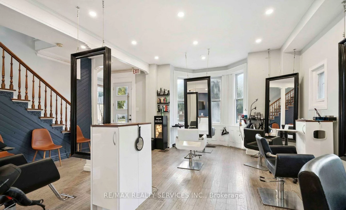 127, Queen, Downtown Brampton, Brampton