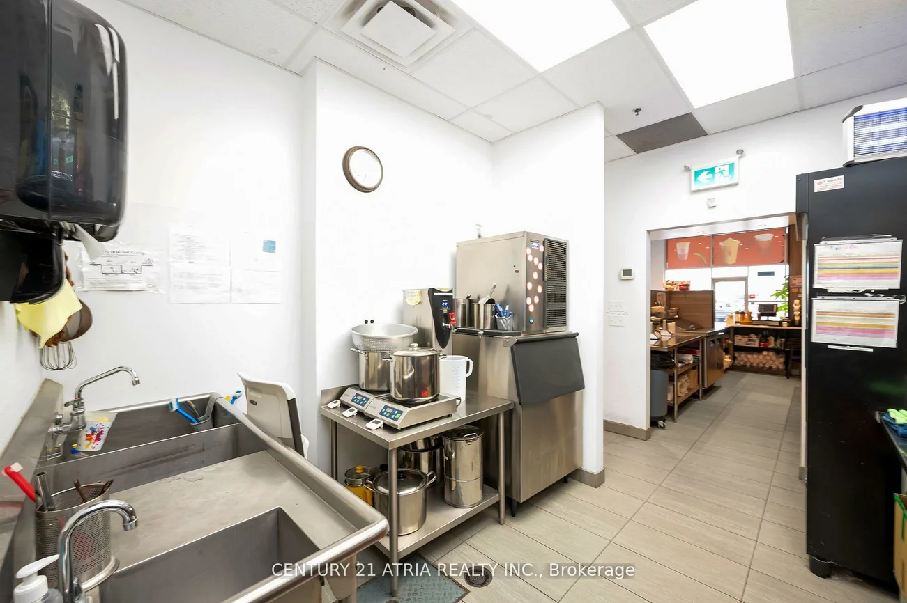 35, Resolution, Brampton East Industrial, Brampton