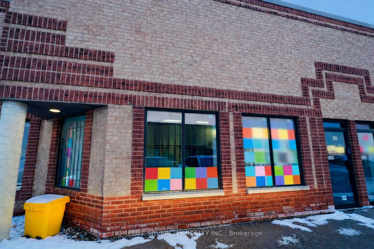 2053, Williams Pkwy, Gore Industrial North, Brampton