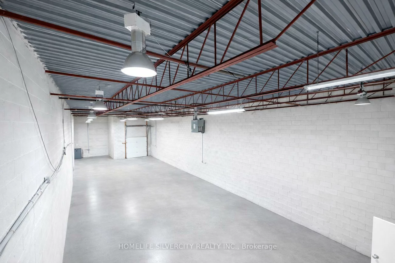 2053, Williams Pkwy, Gore Industrial North, Brampton