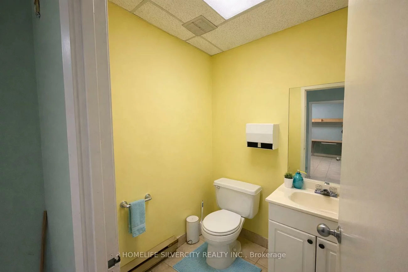 2053, Williams Pkwy, Gore Industrial North, Brampton