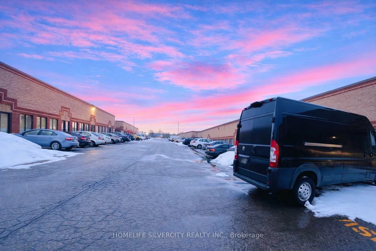 2053, Williams Pkwy, Gore Industrial North, Brampton