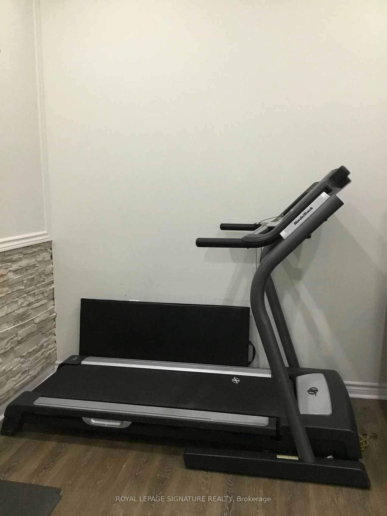 7955, Financial, Bram West, Brampton