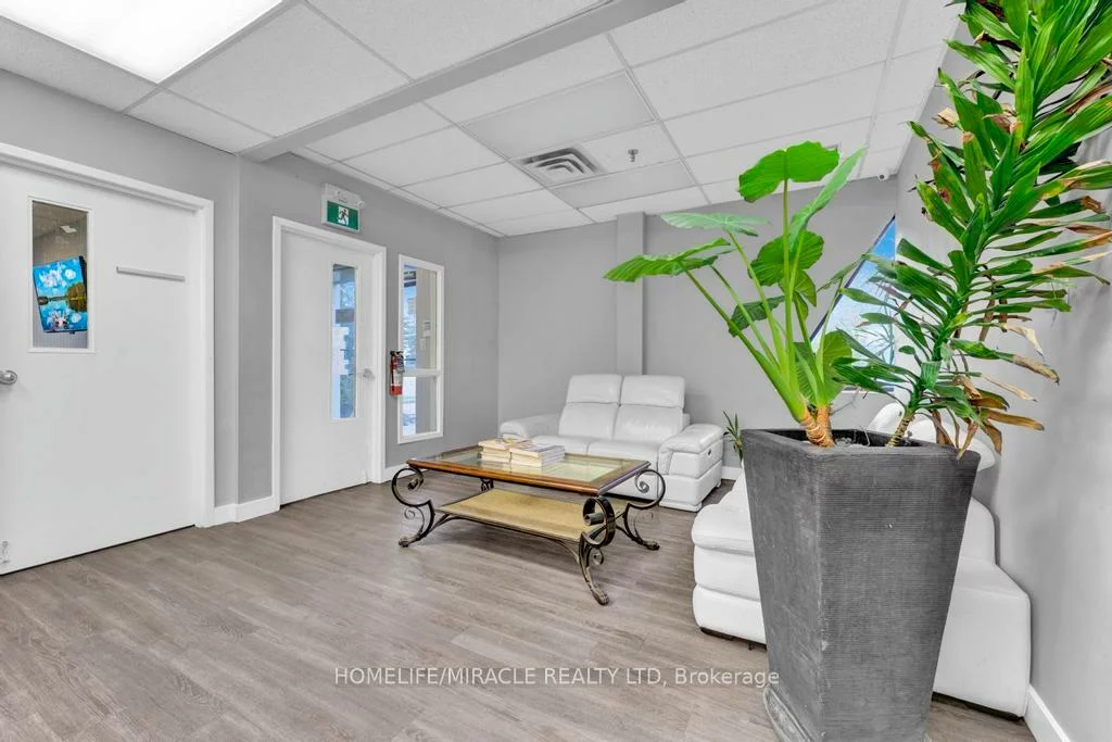 52, Bramwin, Bramalea South Industrial, Brampton