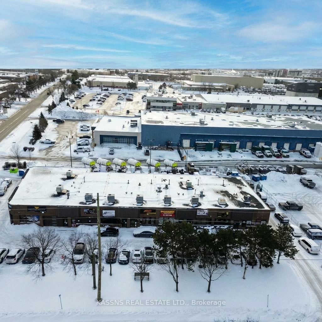 222, Advance, Steeles Industrial, Brampton