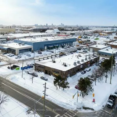 222, Advance, Steeles Industrial, Brampton