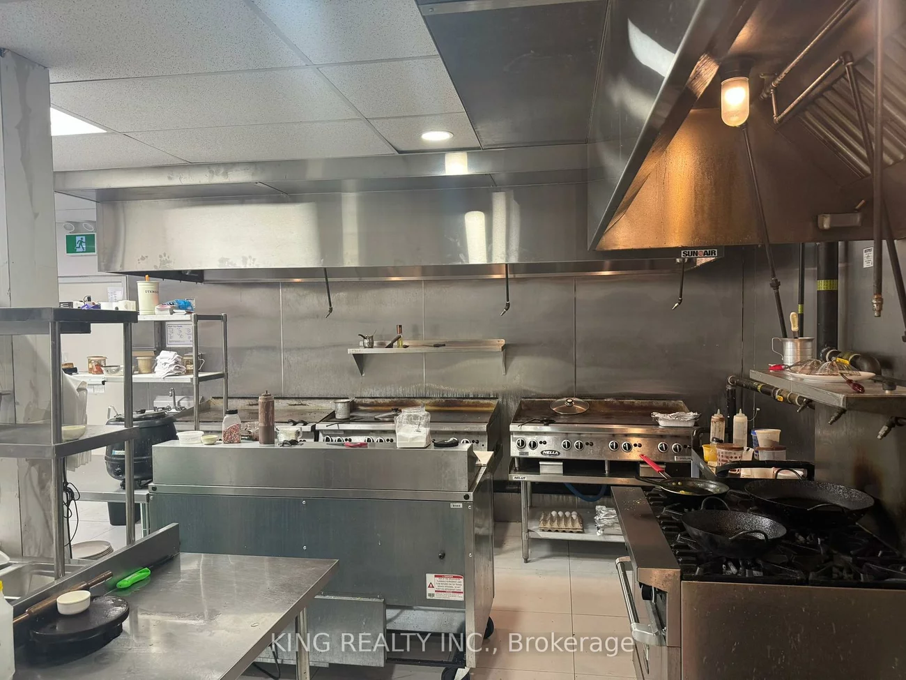 36, Avondale, Avondale, Brampton